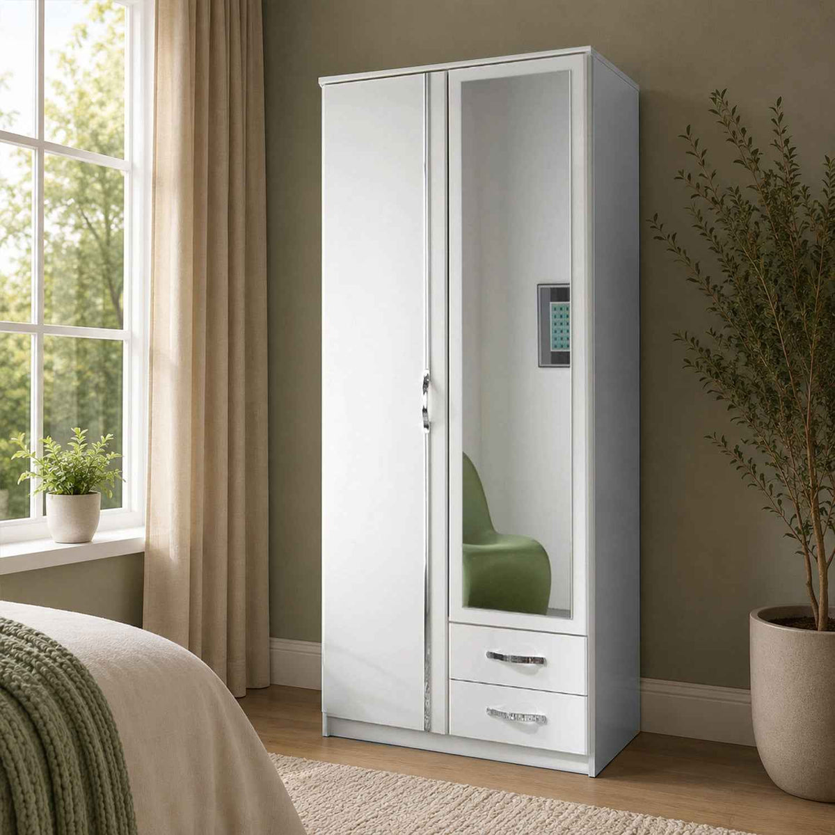 Hampton 2 Door 2 Drawer Wardrobe in White