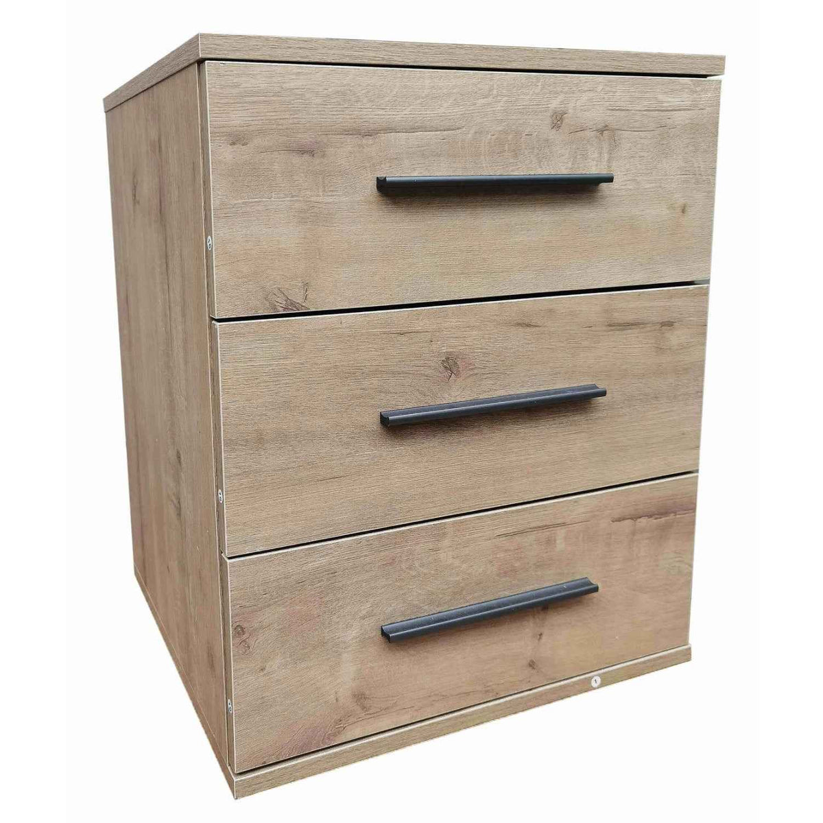 Windsor Oak 3 Drawer Bedside Cabinet