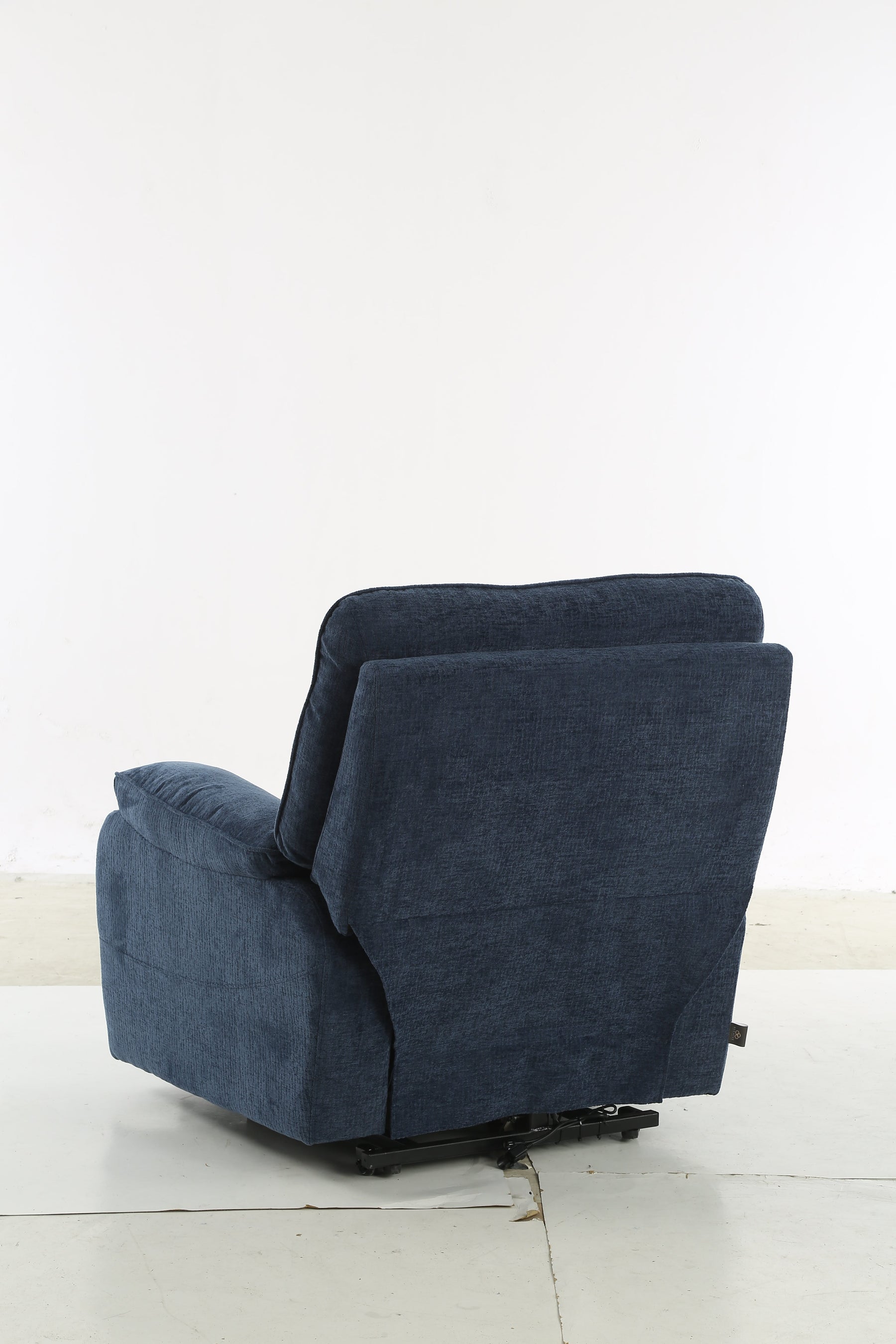 Cornwall Rise and Recline Massage Chair In  Blue