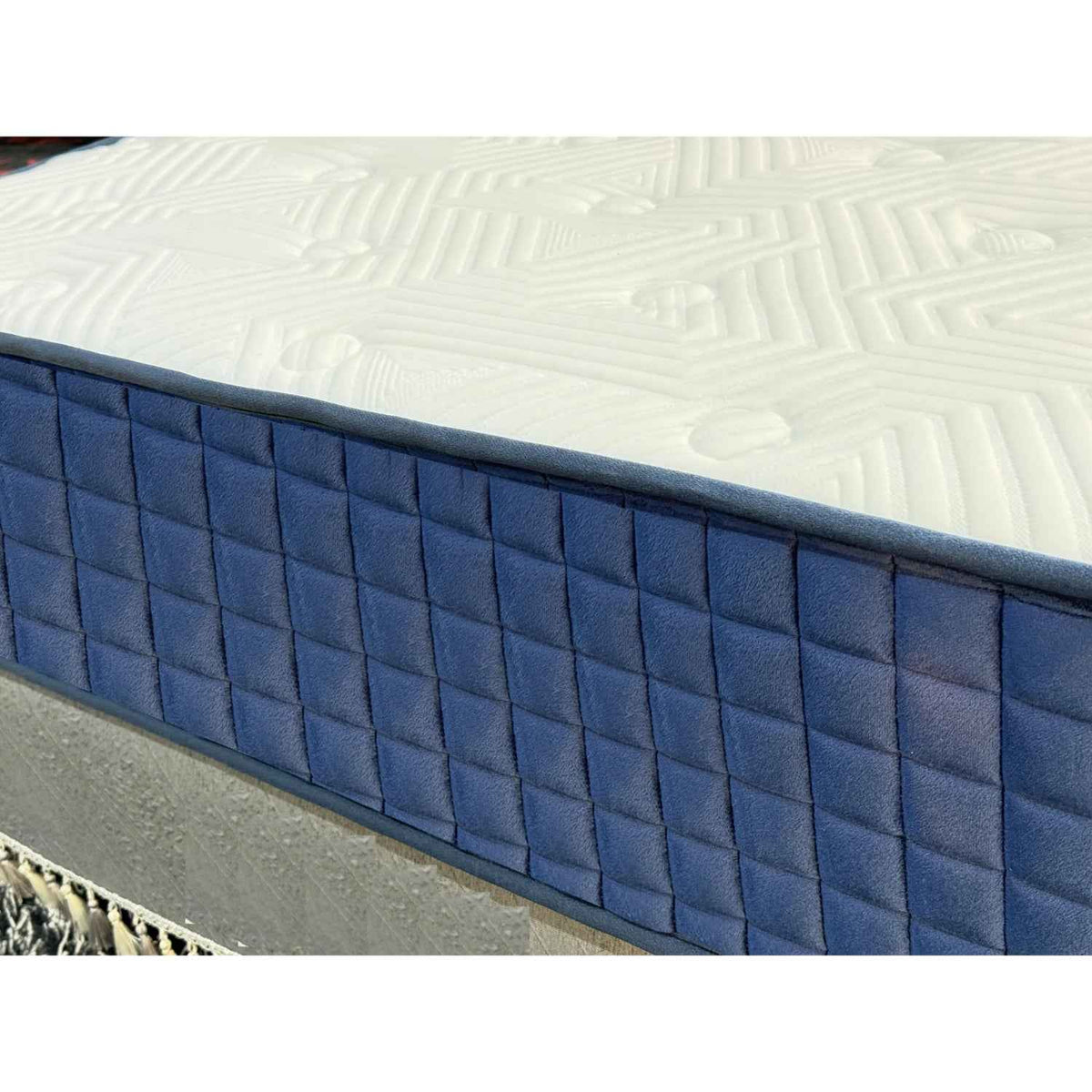 Windermere Royal Tight Top Firm Support Double Mattress