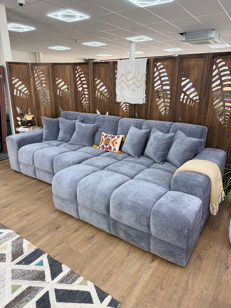 Bamburgh Grey Quilted Right Hand Facing Corner Sofa – view 4