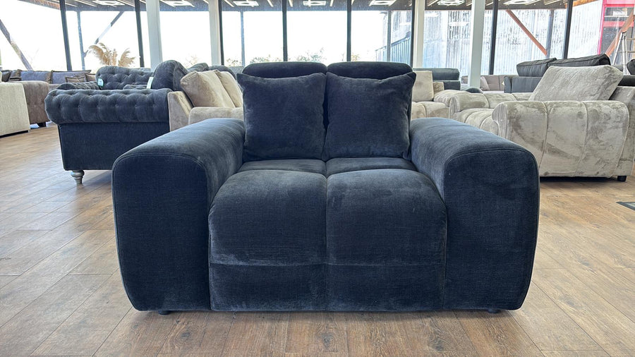 Bamburgh Black Quilted Armchair – view 2