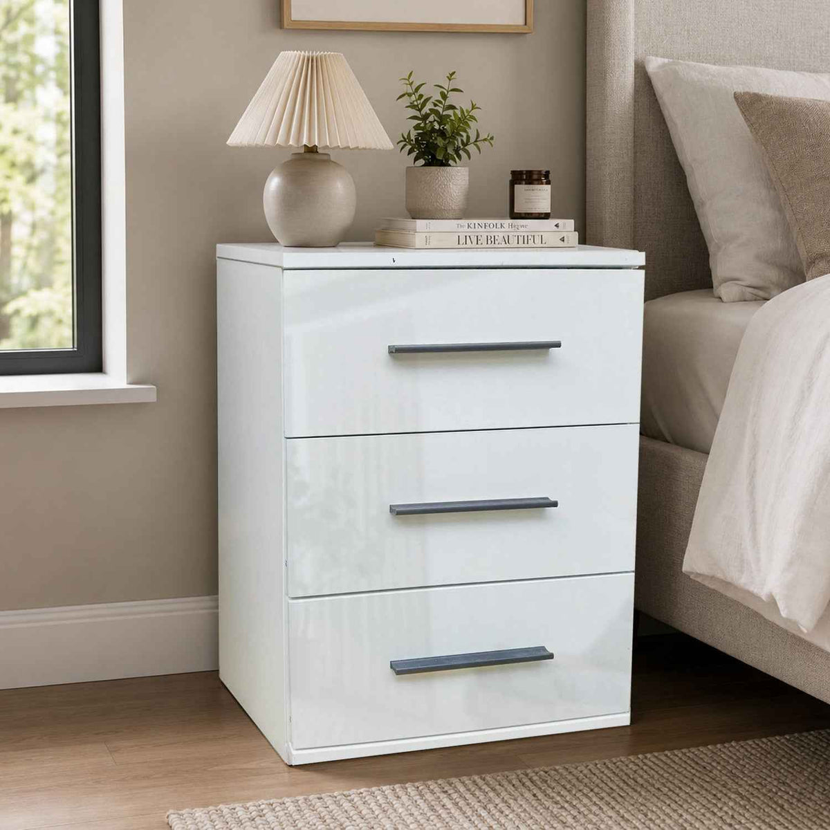 Windsor Gloss White 3 Drawer Bedside Cabinet
