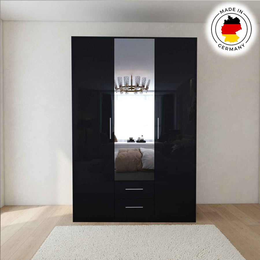 Windsor Gloss Black 3 Door Wardrobe 135cm