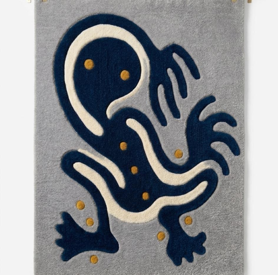Blue Abstract Frog Wool Rug – Hand Tufted Sculpted Statement Rug – image 5