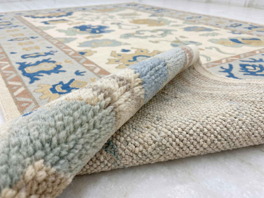 Blue and Beige Oushak Style Wool Rug – Hand Knotted Traditional Floral Rug