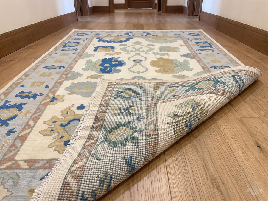 Blue and Beige Oushak Style Wool Rug – Hand Knotted Traditional Floral Rug – image 5